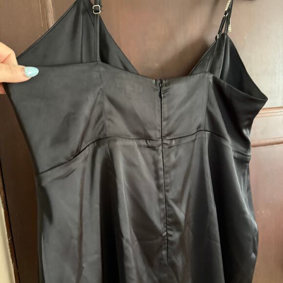 FASHION NOVA Black Augustine Satin Surplice Mini Dress with Jewel Fringe 2XL - Picture 8 of 9